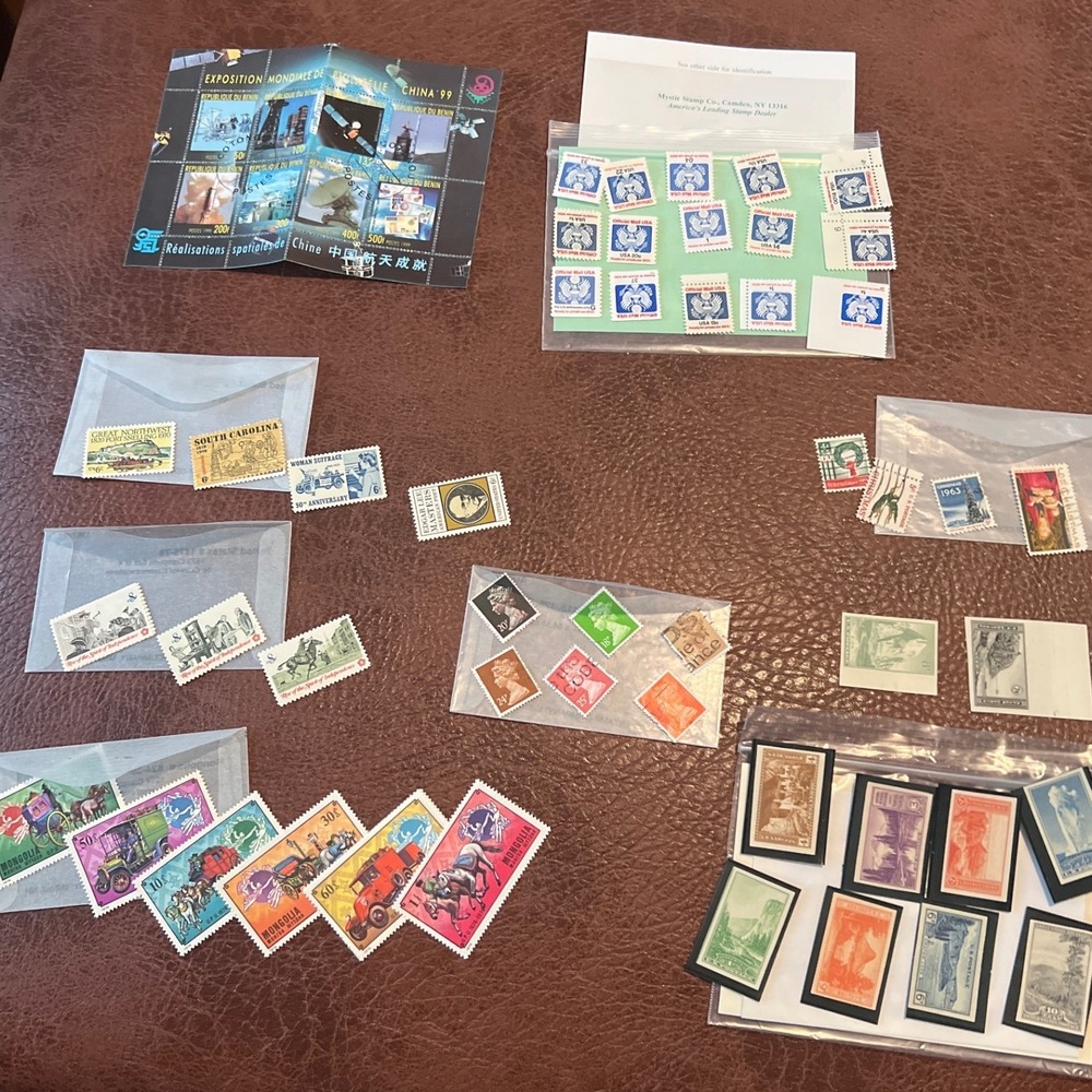Vintage‎ Stamp Collection Lot USA Mongolia Benin UK National Parks Space Themes